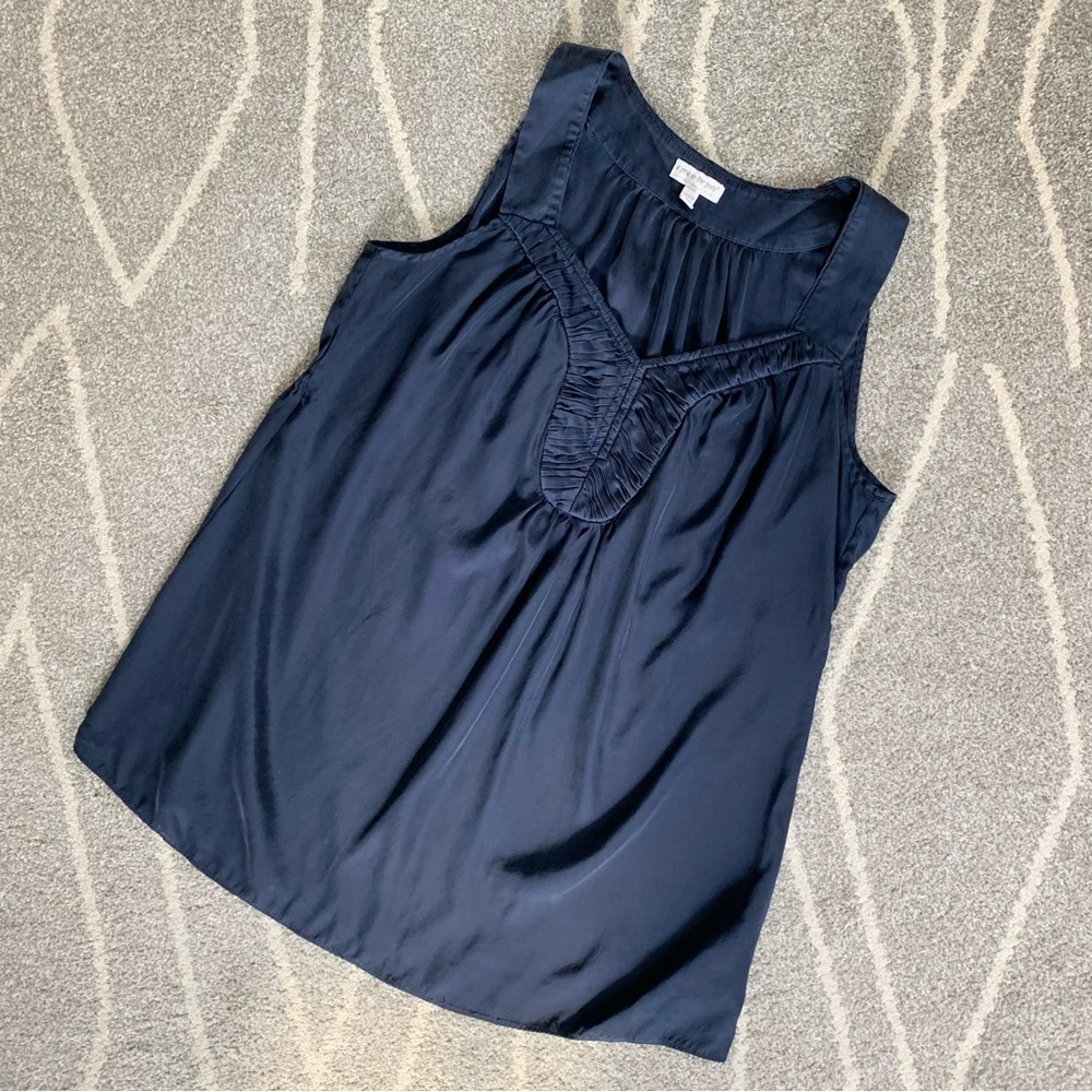 A Pea in the Pod Navy Silk Tank Top Blouse